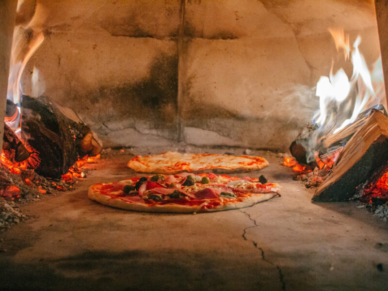 Chalet : 5 conseils pour maîtriser la chaleur de votre four à bois
